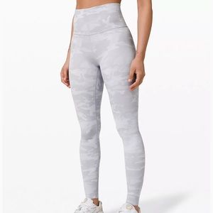Lululemon light gray Wunder Under High-Rise Tight 28" seamless legging 8/medium